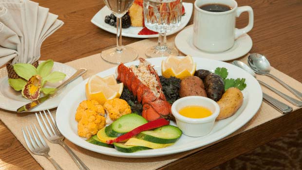 Fruit and Vegetables Plate